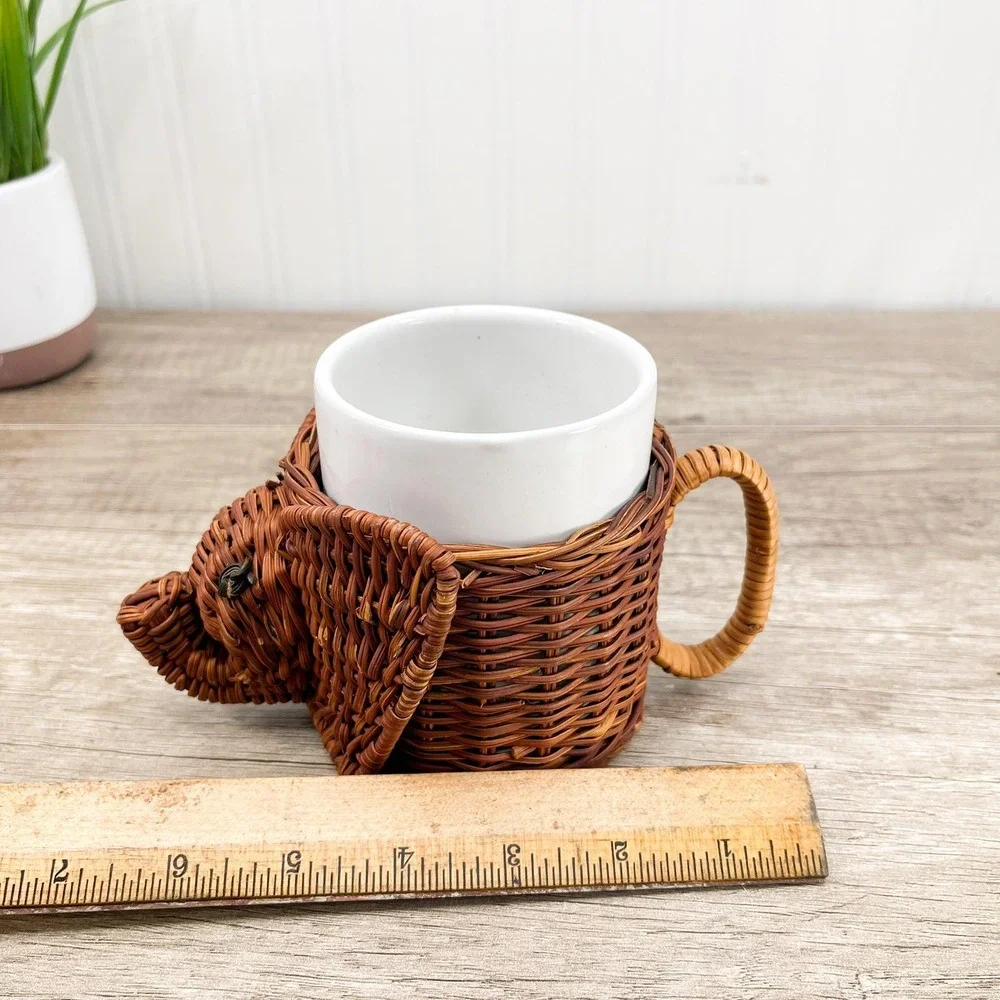 Vintage Wicker Elephant Planter: Retro Elephant Coffee‎ Cup